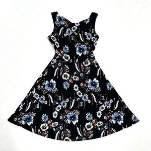 Stitch Fix Kaileigh Feya Sleeveless Floral Knit Dress